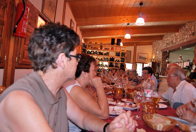 La Edad de Oro celebra su comida de fin de curso en un restaurante de Sierra Espuña, Foto 2