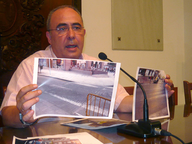 El PSOE advierte que el tráfico rodado en el centro de la ciudad podría convertirse en “infernal” - 2, Foto 2