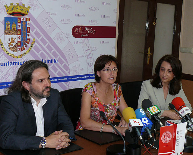 Jumilla acoge un curso de la Universidad del Mar sobre ‘Conocer el vino a través del arte’ - 1, Foto 1