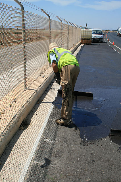 La Comunidad construye un nuevo carril bici entre Santiago de la Ribera y la Base Aérea de San Javier - 2, Foto 2