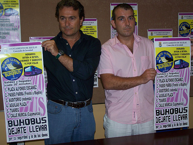 El ayuntamiento pone en marcha el «Buhobus» - 1, Foto 1