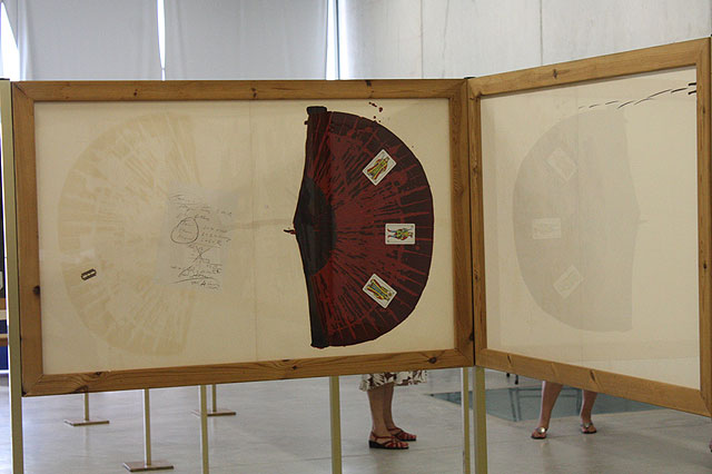 CAM reúne la obra de Tàpies 'Cartes per a la Teresa' en la biblioteca de Torre Pacheco - 4, Foto 4