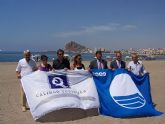 7 Banderas Azules y una Q de Calidad ondean ya en el municipio Águilas