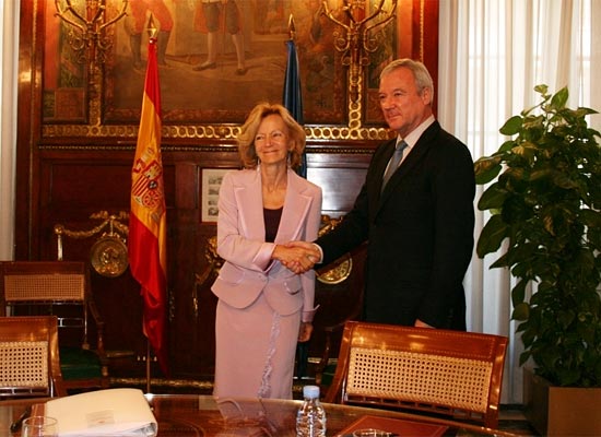 Ramón Luis Valcárcel, y la vicepresidenta económica del Gobierno, Elena Salgado , Foto 1