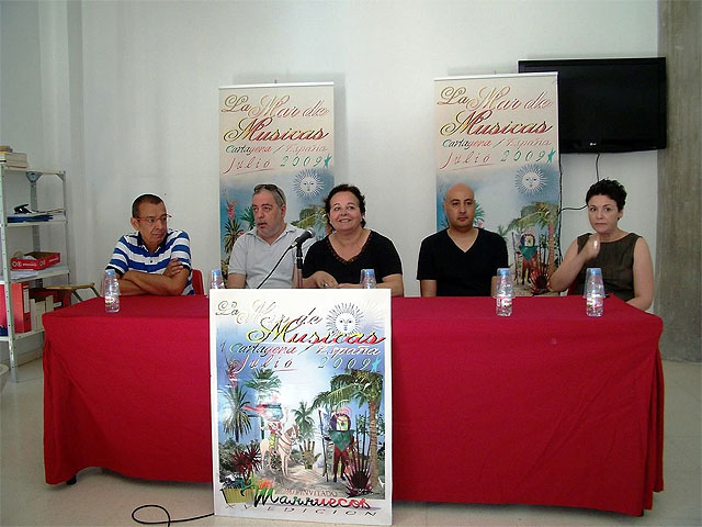 Hicham Benohoud y Ceesepe, protagonistas de La Mar de Arte - 1, Foto 1