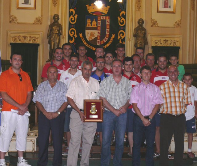 El ayuntamiento de Jumilla felicitó publicamente al Cuarto Distrito por su ascenso a Tercera División - 2, Foto 2
