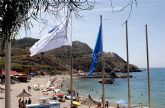 Izado de banderas azules y de Q de Calidad en las playas del municipio