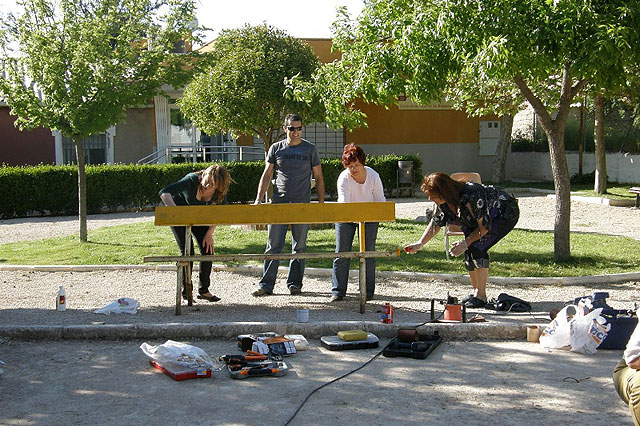 Las mujeres se iniciaron en labores de pintura y fontanería, Foto 2