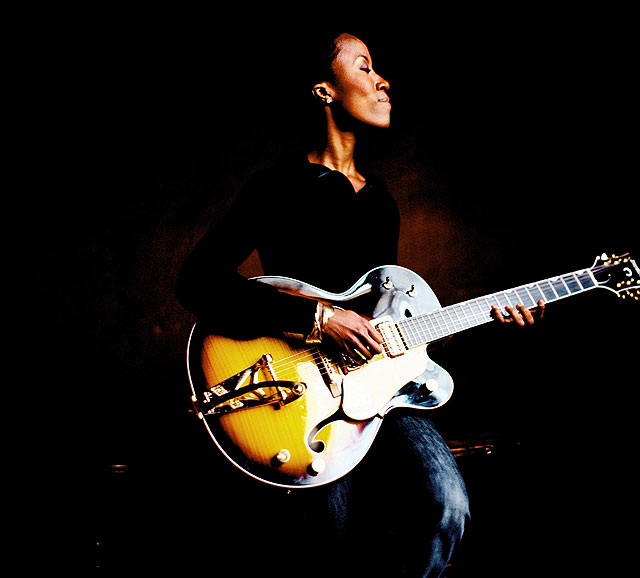 La cantante Rokia Traoré presenta en La Mar de Músicas “Tchamantché” (equilibrio) uno de los mejores discos de 2008 - 1, Foto 1