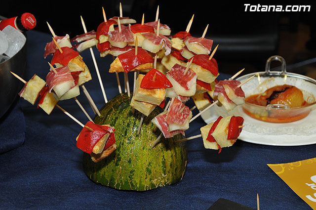 “De Tapas por Totana” se presenta como el aperitivo gastronmico de las Fiestas de Santiago 2009 - 14
