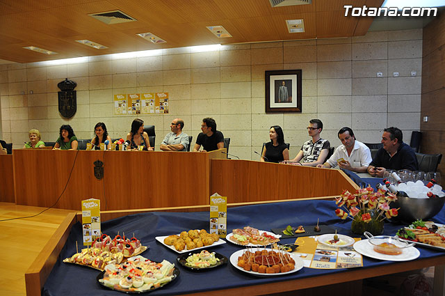 “De Tapas por Totana” se presenta como el aperitivo gastronmico de las Fiestas de Santiago 2009 - 19
