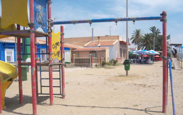 El PSOE culpa a Melchor Morales del estado deficiente de las playas de Lorca - 2, Foto 2