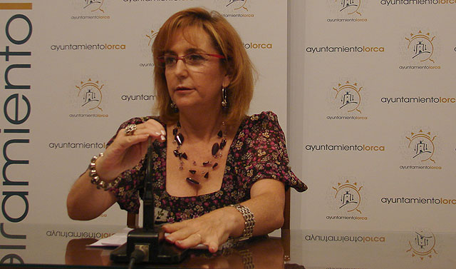 El Ayuntamiento destina 124.000 euros para 3 programas municipales de empleo, apoyo a familias en riesgo de exclusión y fomento del voluntariado - 1, Foto 1