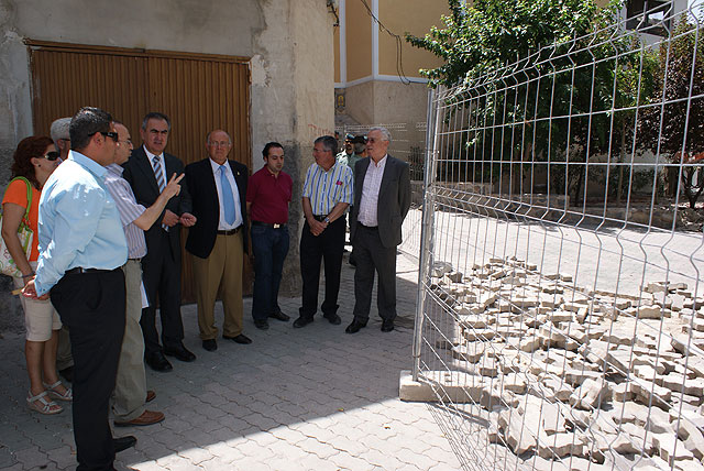 González Tovar y Antonio Tamayo visitan en Cieza las obras que se realizan en el Polideportivo y el Balcón del Muro con cargo al Plan E - 3, Foto 3
