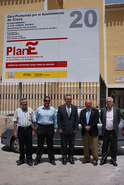 González Tovar y Antonio Tamayo visitan en Cieza las obras que se realizan en el Polideportivo y el Balcón del Muro con cargo al Plan E - 4, Foto 4