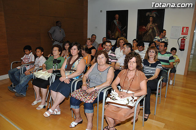Se clausura el primer semestre de 2009 del Proyecto RAITOTANA con la entrega de diplomas a los alumnos - 2