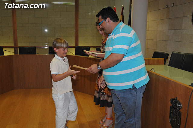 Se clausura el primer semestre de 2009 del Proyecto RAITOTANA con la entrega de diplomas a los alumnos - 8