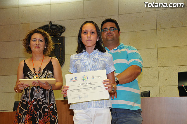 Se clausura el primer semestre de 2009 del Proyecto RAITOTANA con la entrega de diplomas a los alumnos - 17