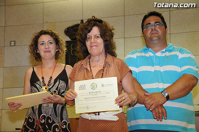 Se clausura el primer semestre de 2009 del Proyecto RAITOTANA con la entrega de diplomas a los alumnos - 26