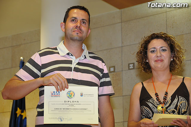 Se clausura el primer semestre de 2009 del Proyecto RAITOTANA con la entrega de diplomas a los alumnos - 35