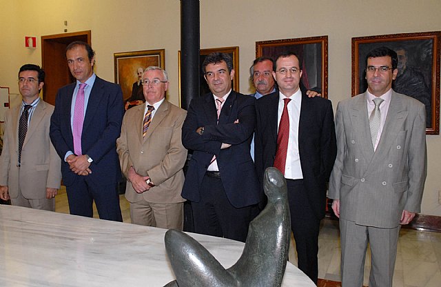 La Universidad de Murcia colaborará  en materia de patentes con la empresa ELZABURU, S.L.P. - 1, Foto 1
