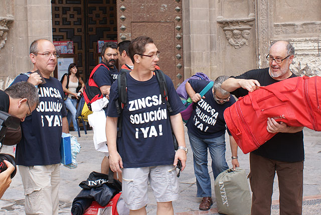 Los trabajadores de ZINCSA dejan la Catedral de Murcia tras 28 días de encierro - 2, Foto 2
