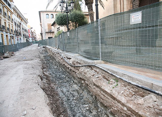 El olvido del PSOE en materia de evacuación de aguas residuales provoca la aparición de una ciénaga de residuos fecales de 2 metros de profundidad - 1, Foto 1