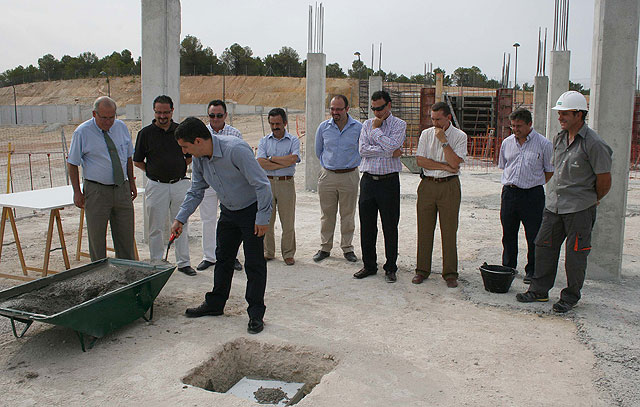 El albergue del paraje de El Llano dará alojamiento a unas 200 personas - 1, Foto 1
