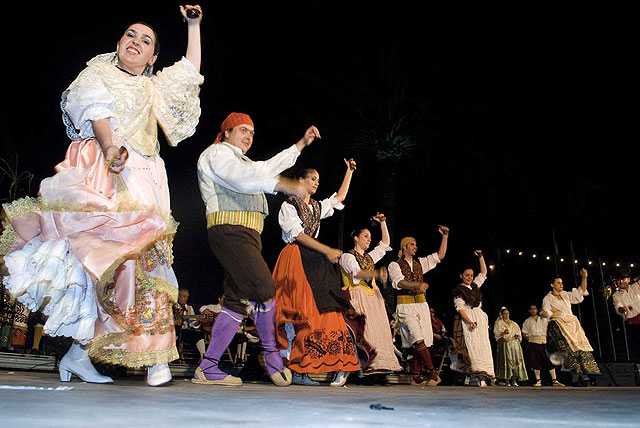 Gran xito de pblico en el Festival de Folclore de La Palma - 9