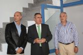 Gonzlez Tovar y el alcalde de Abarn visitan las obras que se realizan en el municipio con cargo al Fondo Estatal de Inversin Local
