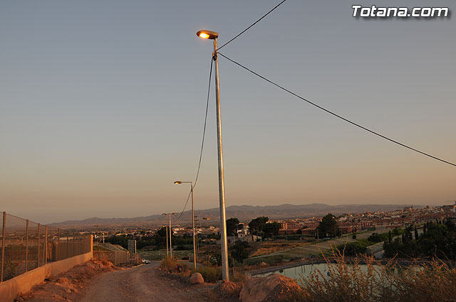 Inauguran las obras de alumbrado público llevadas a cabo en el Camino de los Yesares en la diputación de Mortí, Foto 1