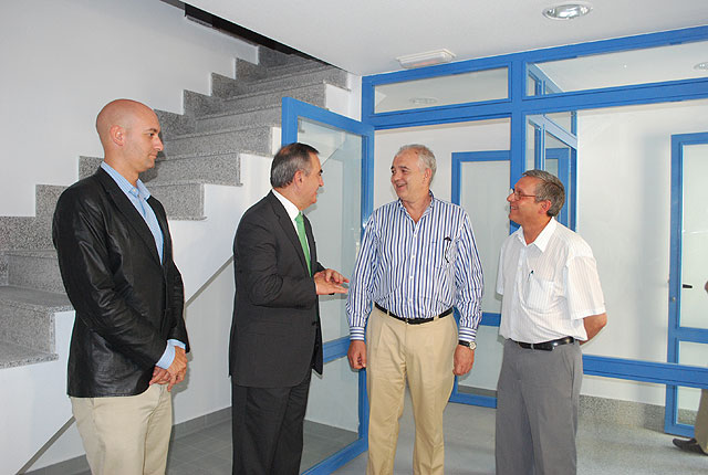González Tovar y Antonio E. Gómez visitan las obras del Plan E - 1, Foto 1