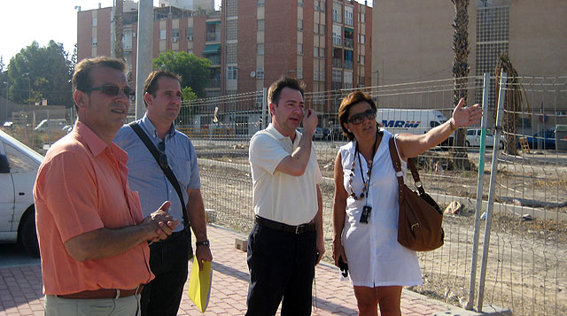 El Ayuntamiento concede licencias de primera ocupación sin que existan servicios básicos como agua, luz o alumbrado, según el PSOE - 2, Foto 2