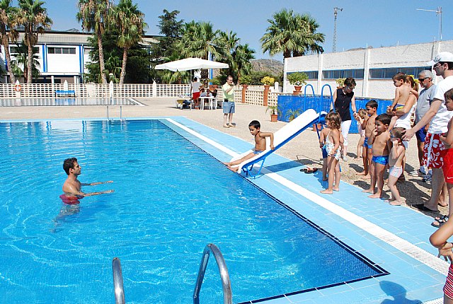 Clausura de la primera quincena de los cursos de natación. - 2, Foto 2