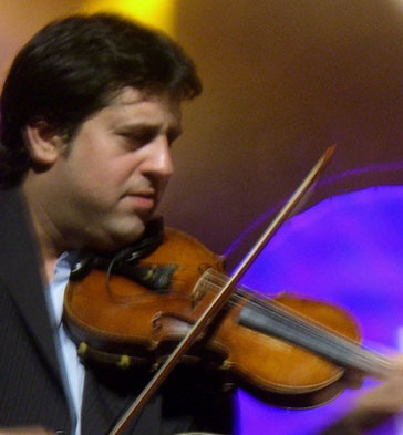 El violinista Costel Nitescu presenta en Jazz San Javier su tributo al maestro Grappelli, una noche que acabará con Chicago Blues: A Living History - 2, Foto 2