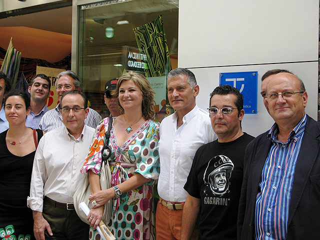 Turismo reconoce la calidad de más de 70 comercios y servicios del centro de Murcia - 1, Foto 1