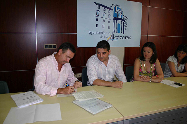 El Ayuntamiento firma los convenios con las entidades bancarias recogidos dentro del Plan de Saneamiento Financiero - 3, Foto 3