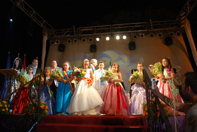 Begoña Carrillo Palazón y Mª Jesús Miñano, Reinas de las Fiestas de Hoya del Campo 2009 - 2, Foto 2