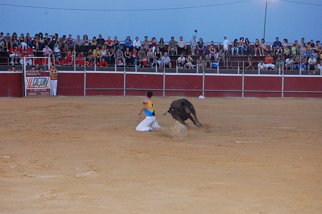 Lorquí vivió un gran espectáculo de recortadores, Foto 2