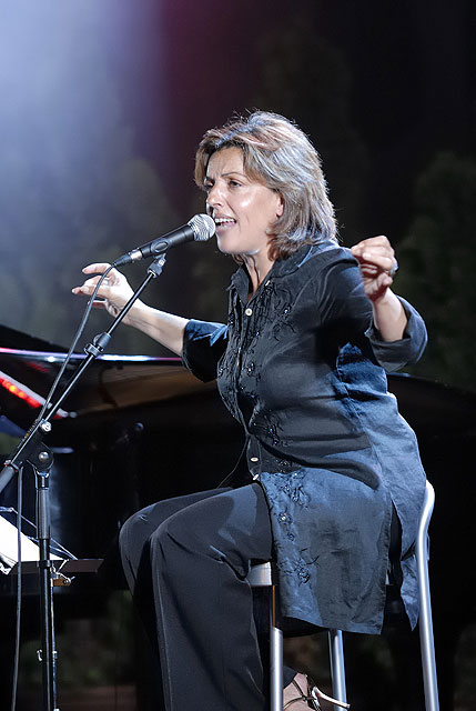 El pianista Francesc Burrul y la cantante Laura Simó  reinterpretan a Serrat en clave de jazz en una noche que cerrará Susan Tedeschi - 2, Foto 2