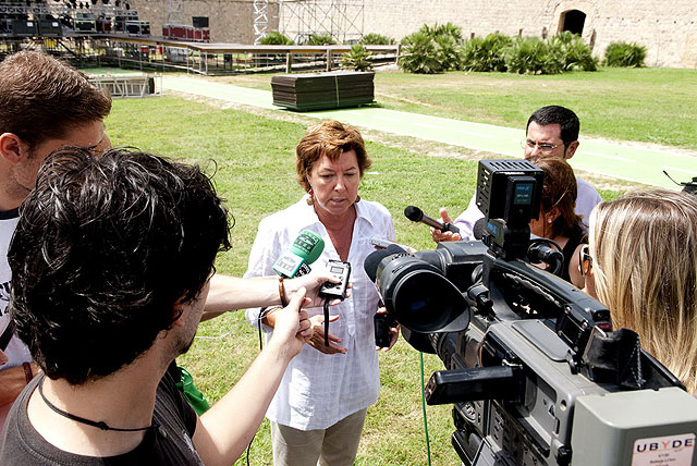 La alcadesa, satisfecha por la agilización de la llegada del AVE a la Región - 1, Foto 1