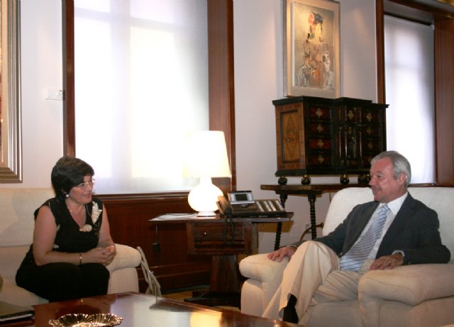 Valcárcel recibe a la alcaldesa de Pliego - 1, Foto 1