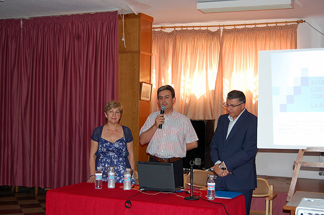 Conferencia: ‘Ayudas individualizadas, pensiones no contributivas y valoración de dependencia’ - 2, Foto 2