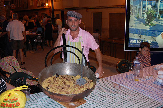 Las Fiestas Patronales de Lorqu viajan a los años 70 - 3