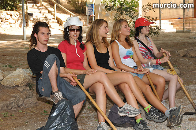 Un total de 25 jvenes de distintas nacionalidades realizan labores de conservacin del entorno natural de Sierra Espuña - 15