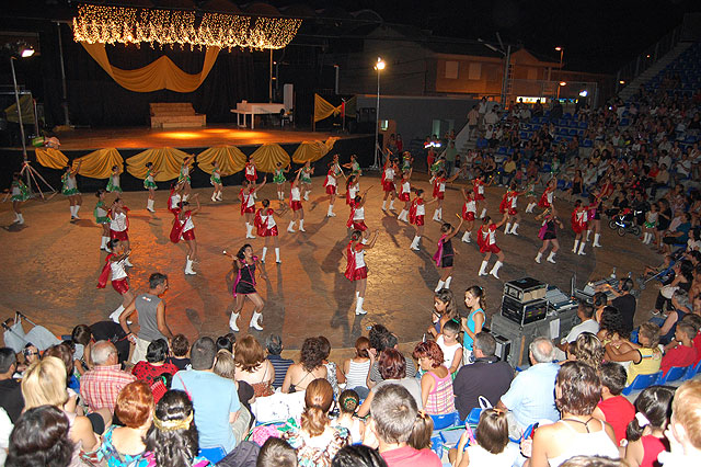 Las majorettes torreñas causan sensación en el Auditorio “Juan Baño” - 1, Foto 1