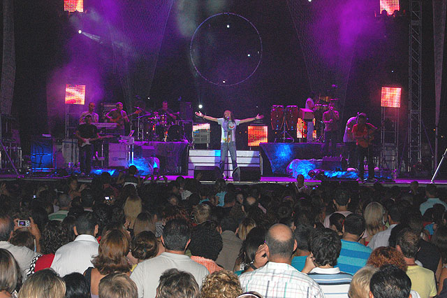 Las Fiestas Patronales de Lorquí echan el telón con el tradicional “Desfile de Carrozas” - 1, Foto 1
