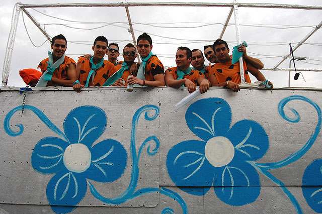 Las Fiestas Patronales de Lorqu echaron el teln con el tradicional “Desfile de Carrozas” - 3