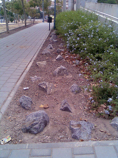 El PSOE exige al PP más juegos infantiles y una mejora urgente del parque de Montegrande, en Torreagüera - 1, Foto 1