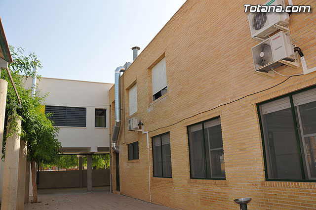 Ms de 190 niños de entre 3 y 12 años han participado en las escuelas de verano que se han impartido en tres centros educativos - 1